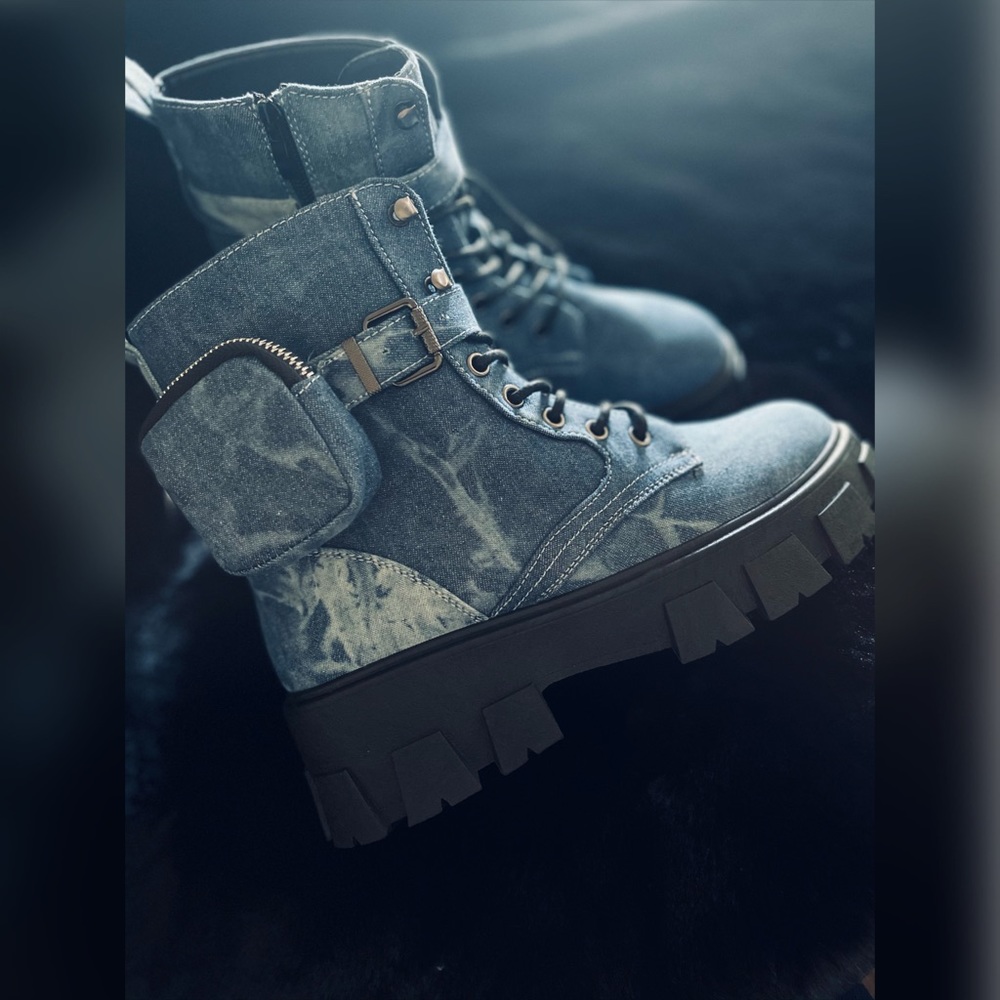 Hayley Denim Boot!!! ๐ - Picture 5 of 6